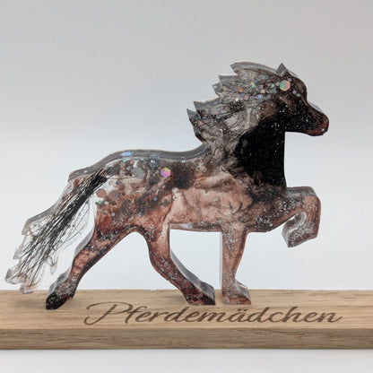 Epoxidharz Pferd Erinnerungsfigur mit Schweifhaar – personalisiert