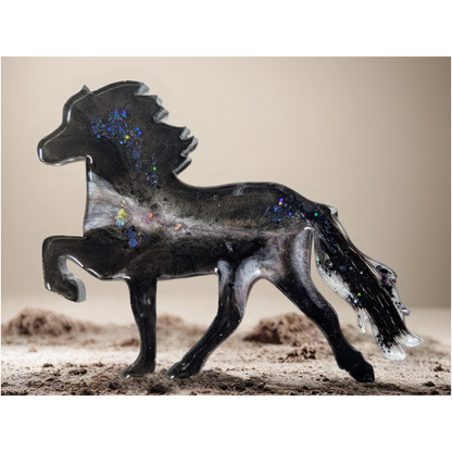 Epoxidharz Pferd Erinnerungsfigur mit Schweifhaar – personalisiert