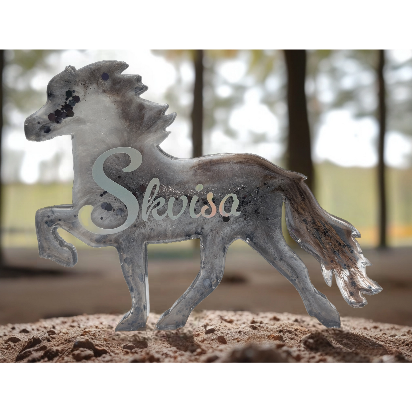 Epoxidharz Pferd Erinnerungsfigur mit Schweifhaar – personalisiert